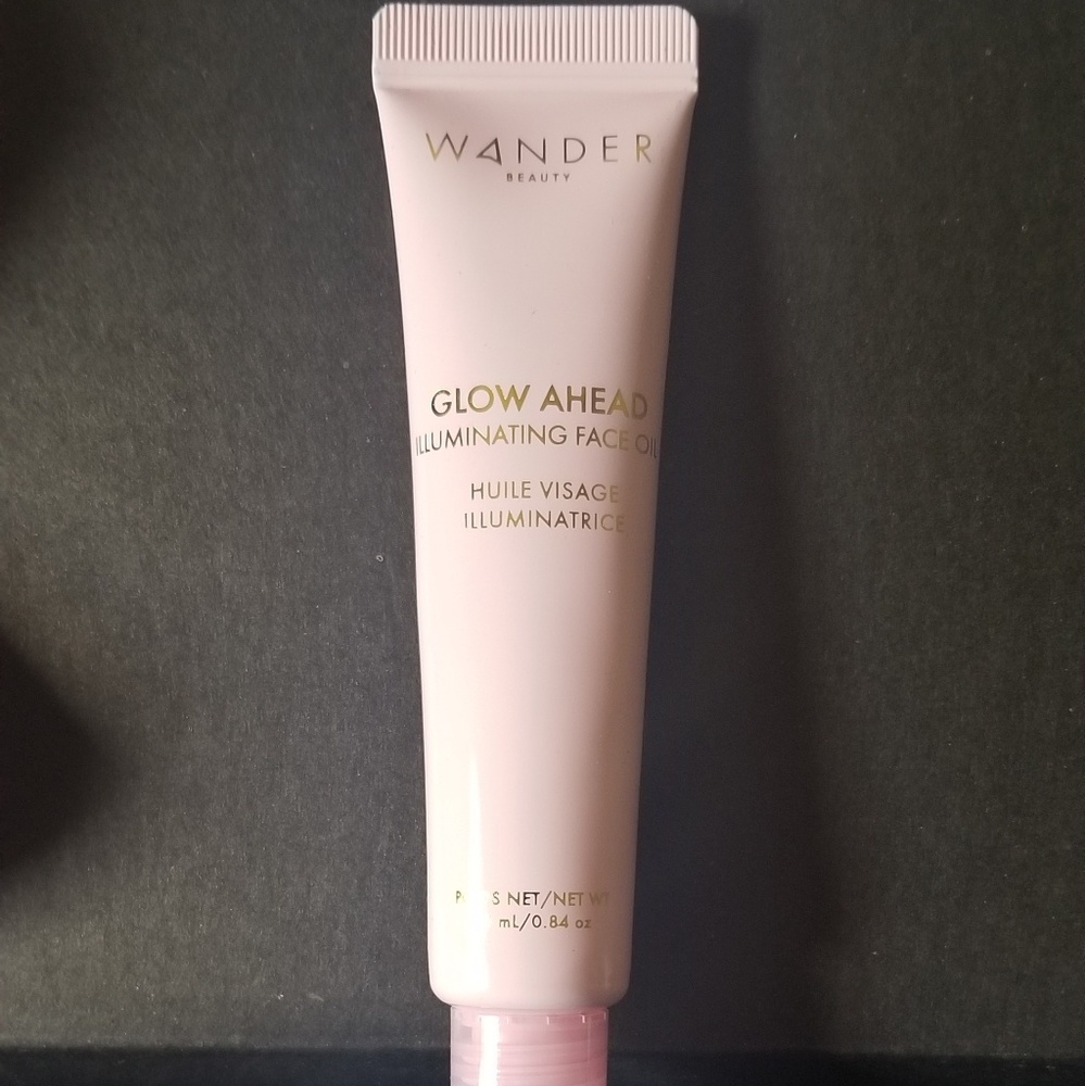 Wander Beauty Illuminating Facial Oil